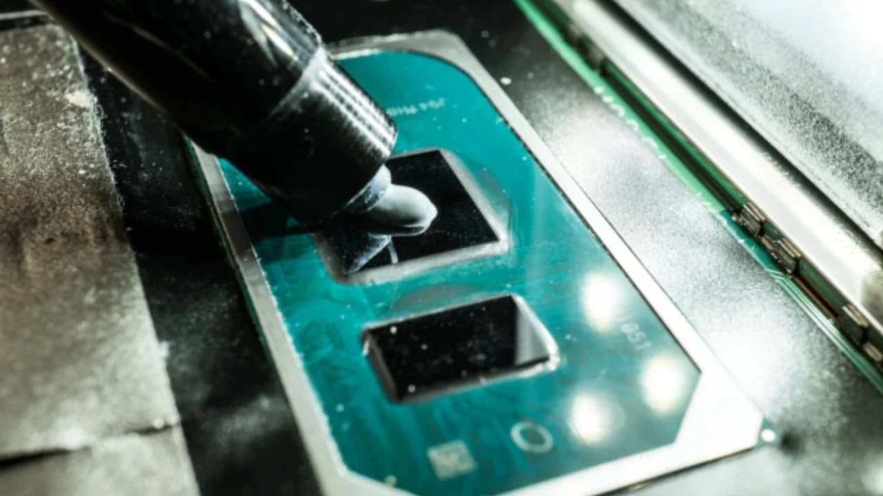 Hinterlässt Wärmeleitpaste Flecken auf Kleidung?