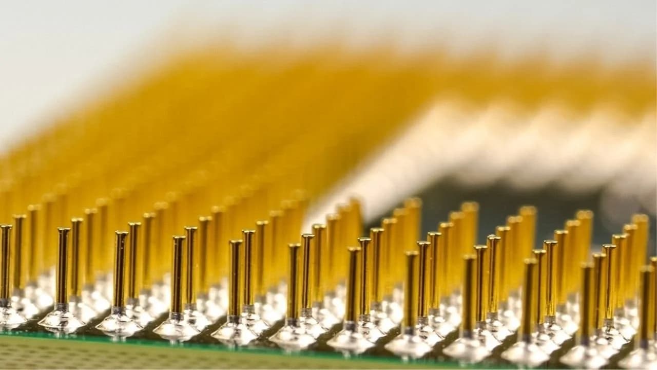 Wärmeleitpaste am CPU-Pin? So entfernst du Wärmeleitpaste aus dem CPU-Sockel