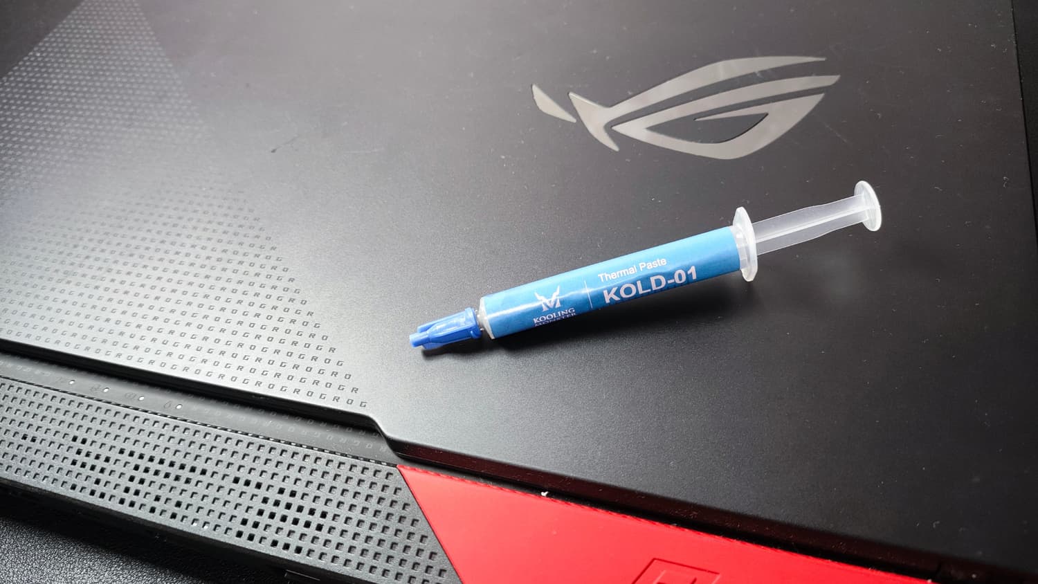 Asus ROG Strix G15 G513 Laptop – Reinigung und Wechsel der Wärmeleitpaste