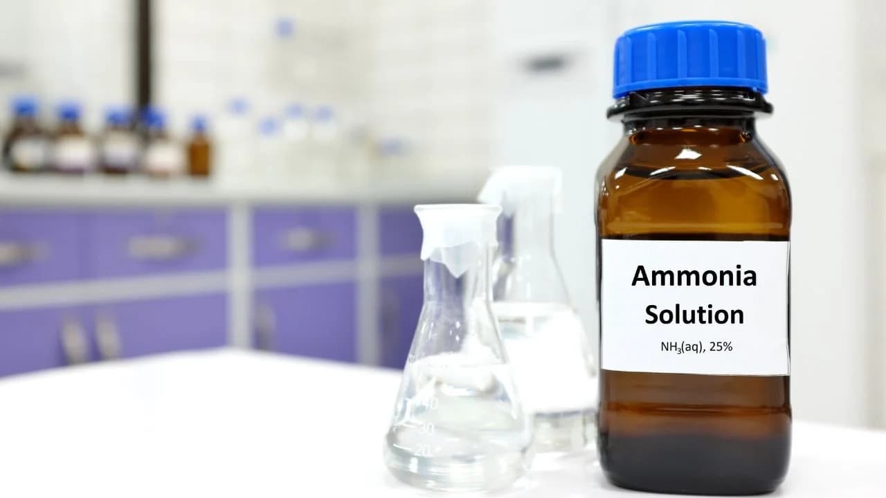 Kann ich Wärmeleitpaste mit Ammoniak entfernen?